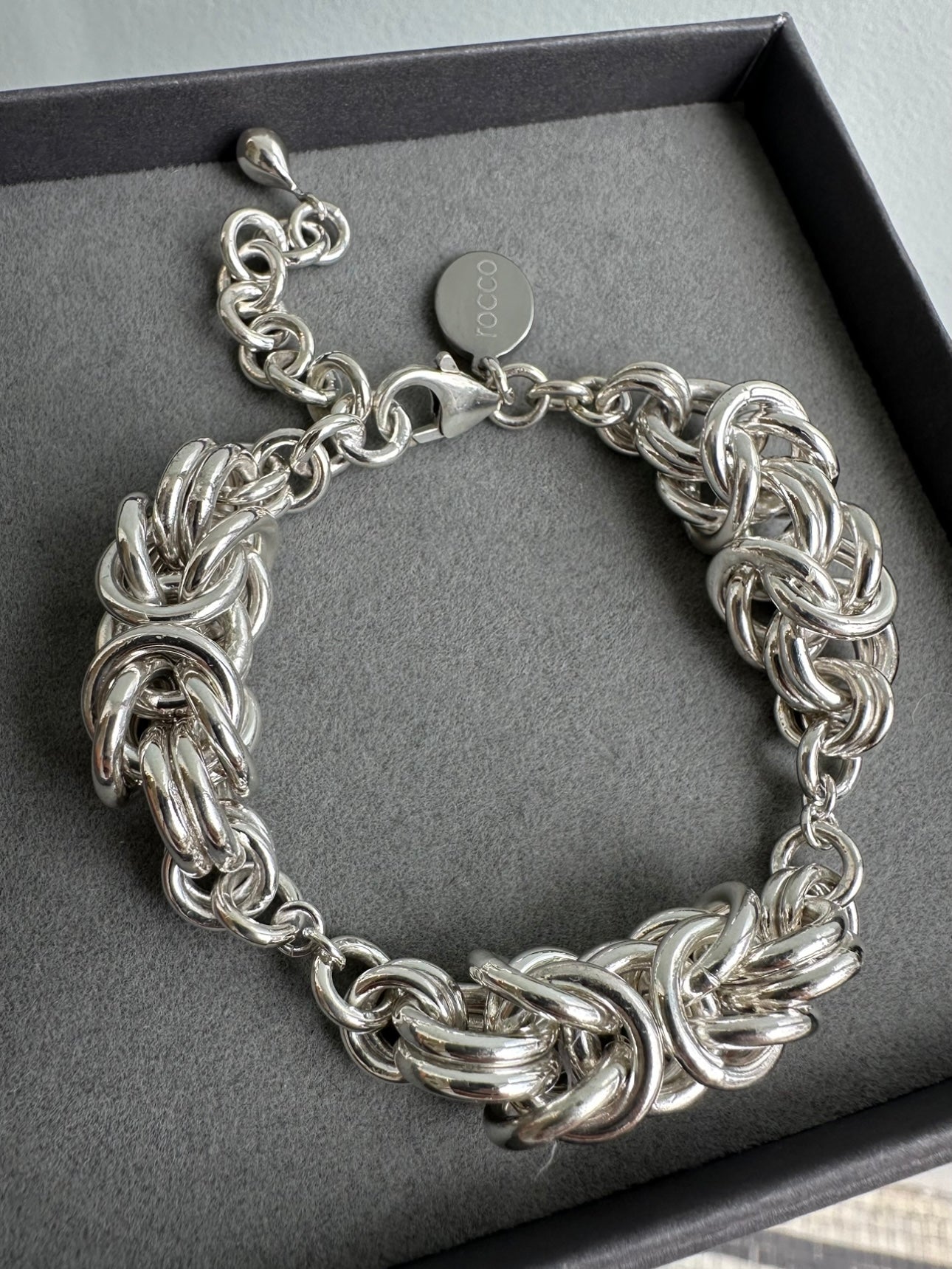 Femme Linked Bracelet