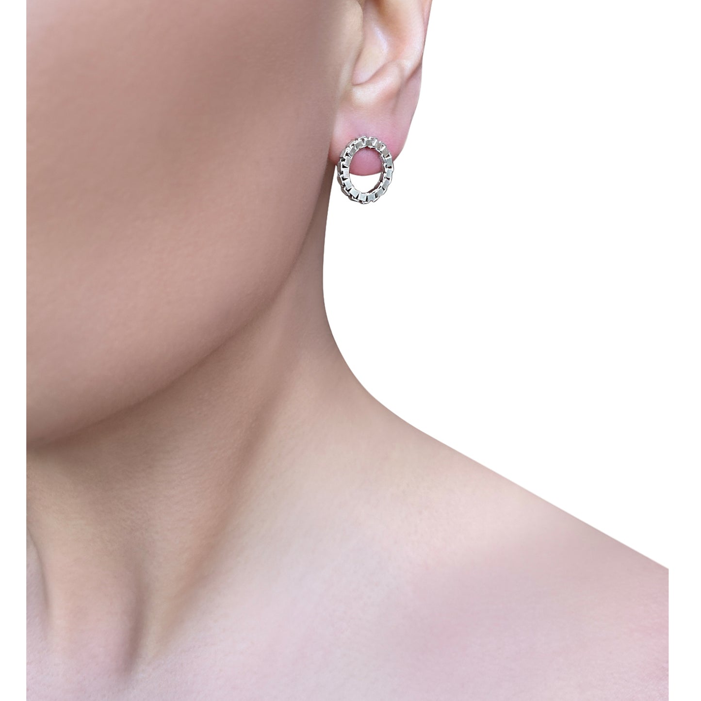 HYBRID CHAIN STUDS