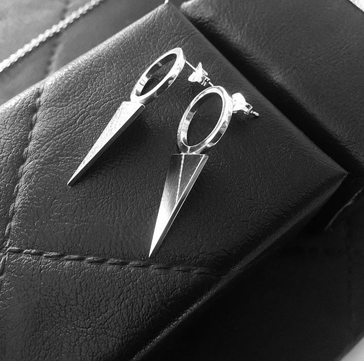 PARIS SPIKED STUDS
